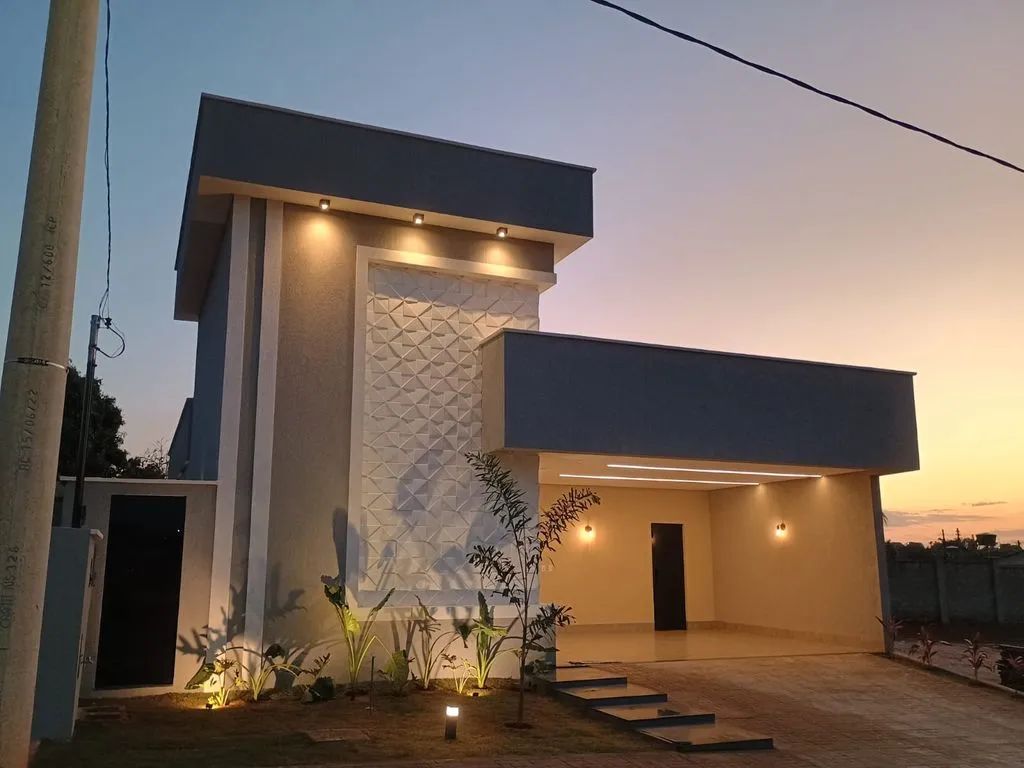 Casa à venda de 140,00m² sendo 3 quartos e 1 suíte no Cond. Reserva Trinidad