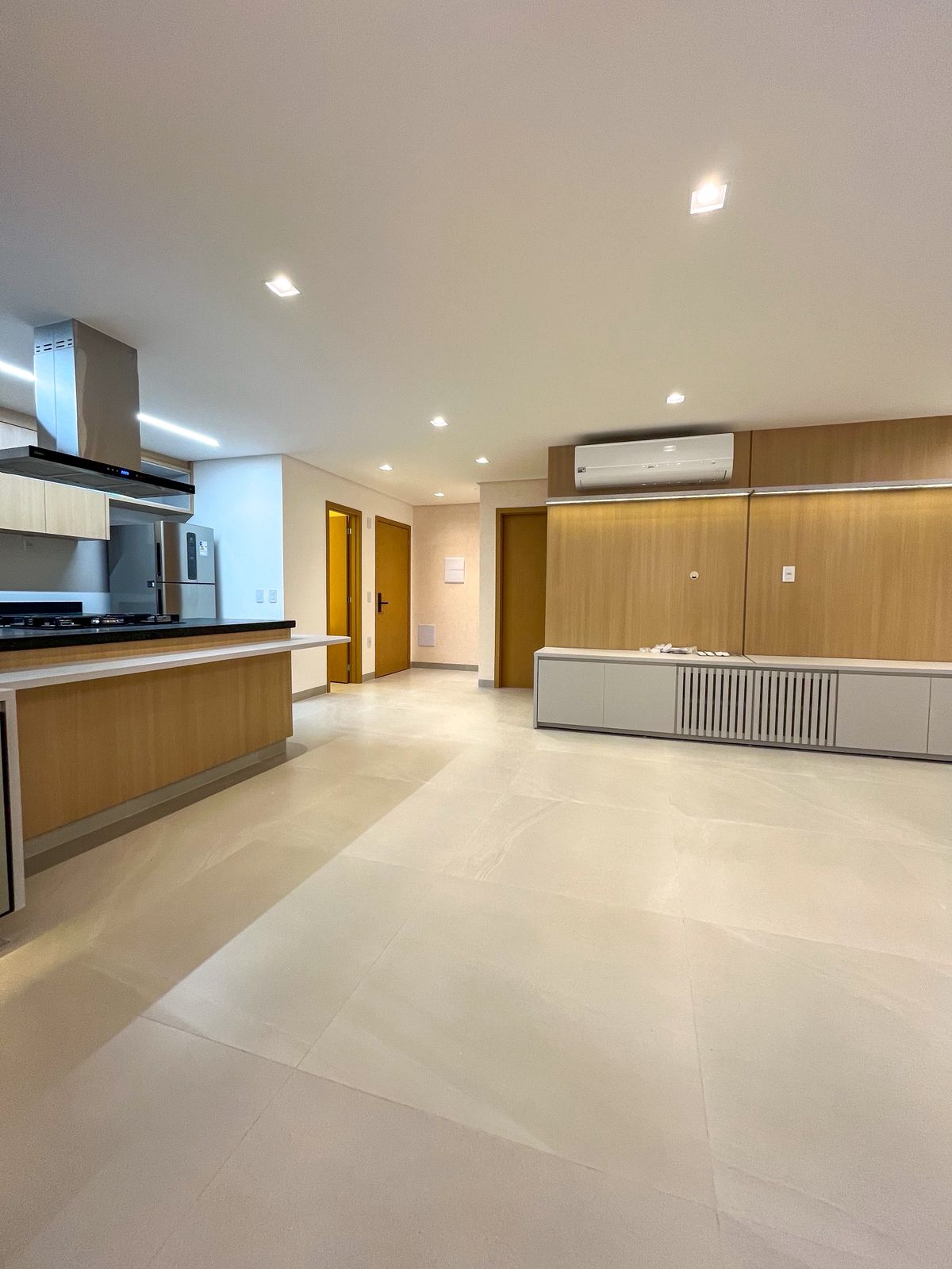 Apartamento 3 suites 117m², rua T-28 Setor Bueno, Goiânia GO