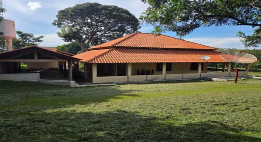 FAZENDA À VENDA – INDIARA/GO